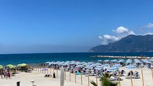 Salerno, accesso libero lungo le spiagge
