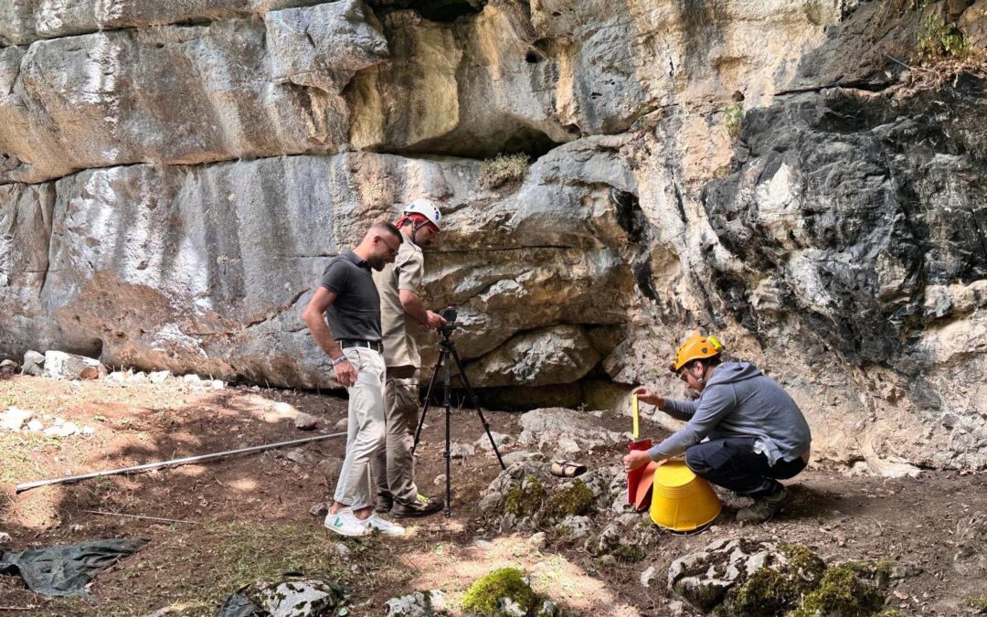 Monte San Giacomo, torna alla luce la Grotta dei Vallicelli