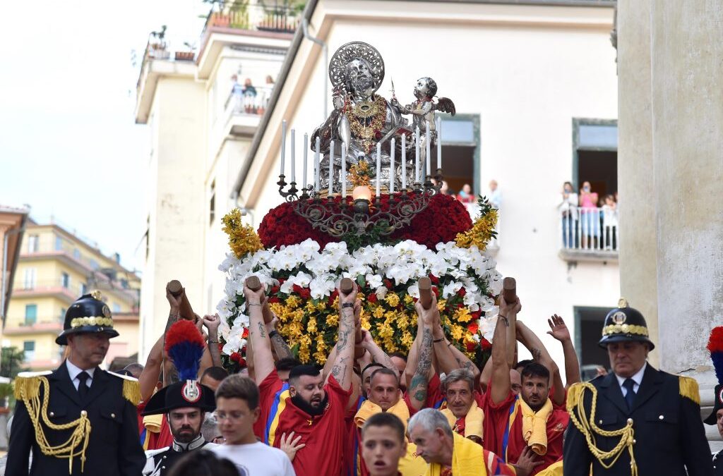 Festa di San Matteo a Salerno, ok a processione e fuochi
